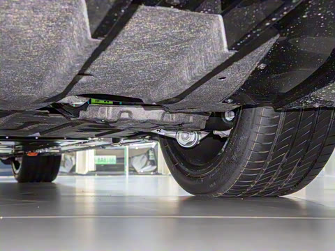 2025�� �ھ������ 75kWh Touring