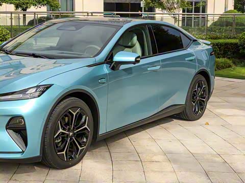 2026�� 240Ultra��ΪǬ��ADS SE��