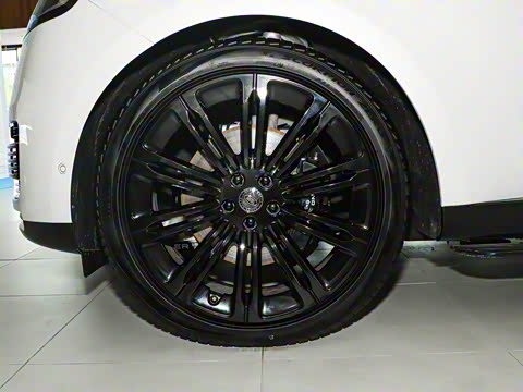 2024�� 3.0 L6 400PS SV���ٴ����ӳ��� 4��