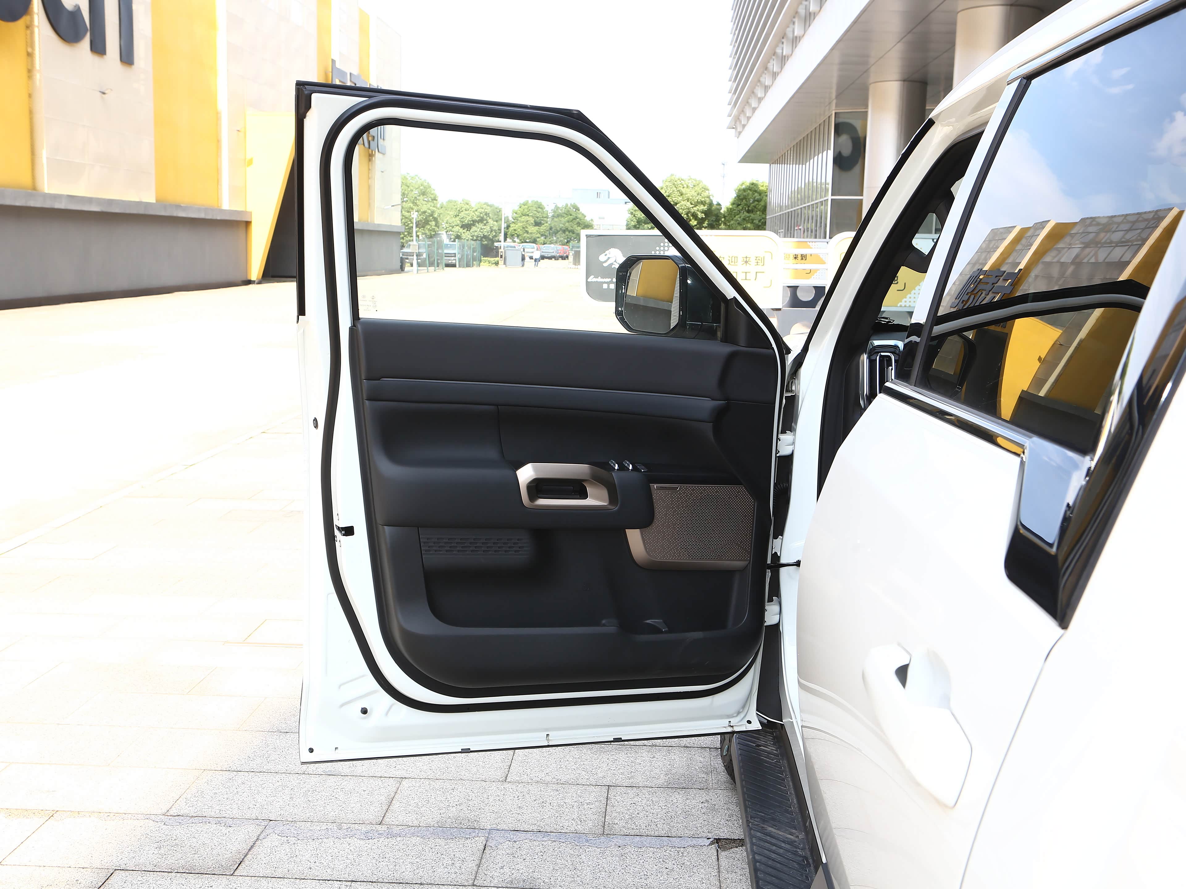 Nissan Frontier, миниатюра 21