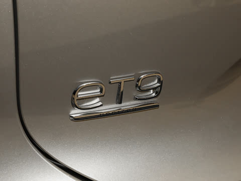 2025�� 102kWh ��ƽ���ر��