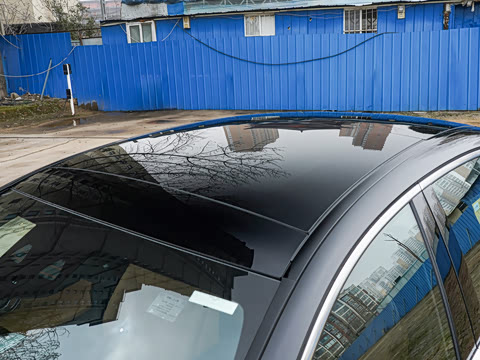 2026�� �Ŀ� E 300 L ʱ����