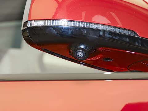 2025�� ����   Ultra ������