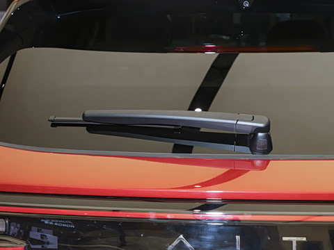 2025�� ����   Ultra ������