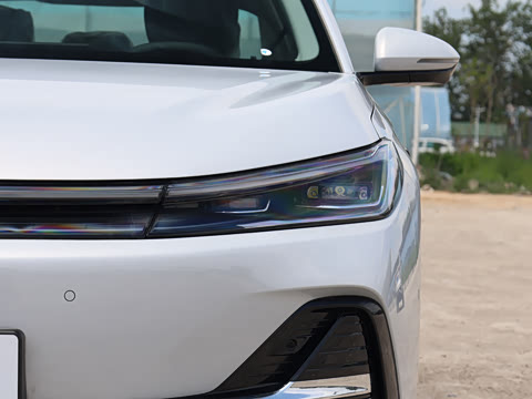 2026�� EM-i 235km ̽��+��