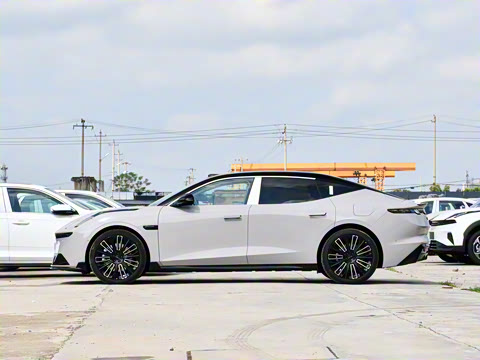 2025�� 120����Ultra