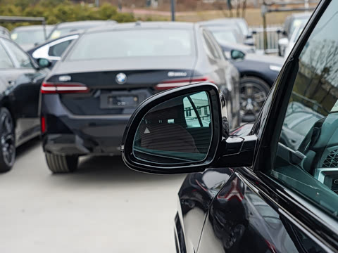 2026�� �Ŀ� xDrive 40Li M�˶���ҹ��װ