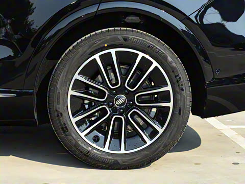 2025�� ���� Pro