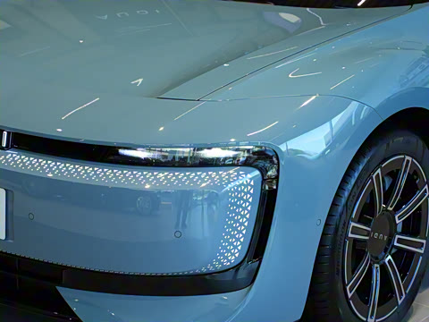 2026�� �ȷ�quattro��