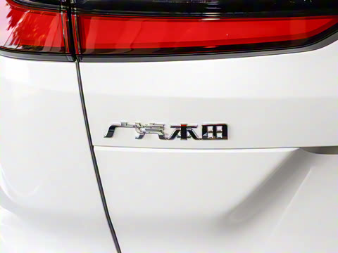 2025�� 240TURBO ���������� 7��