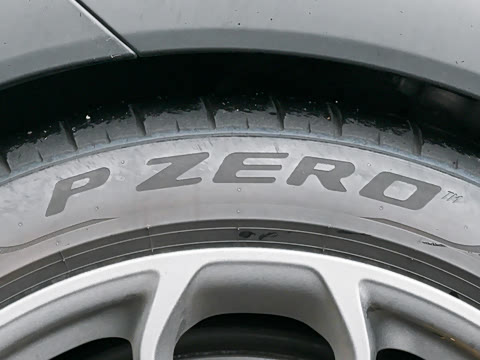 2025�� Cayenne Coup�� Turbo GT 4.0T