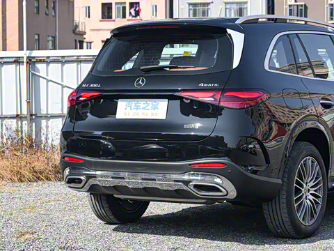 2026�� GLC 300 L 4MATIC ������ 7��