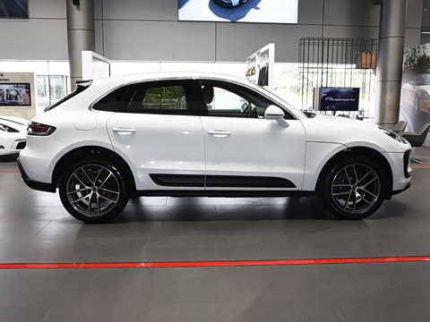 2026�� Macan 2.0T ���ΰ�