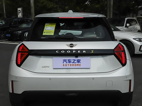 2026�� 463km COOPER SE ������