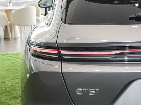 2025�� 100kWh Touring