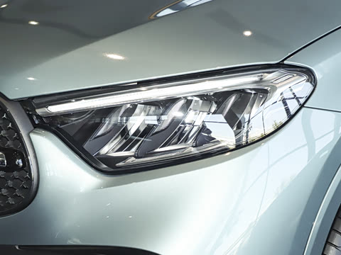 2026�� GLC 300 4MATIC ����SUV