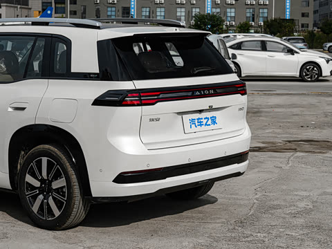 2027�� 700 �����״��