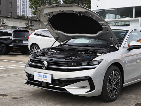 2026�� 380TSI DSG���������