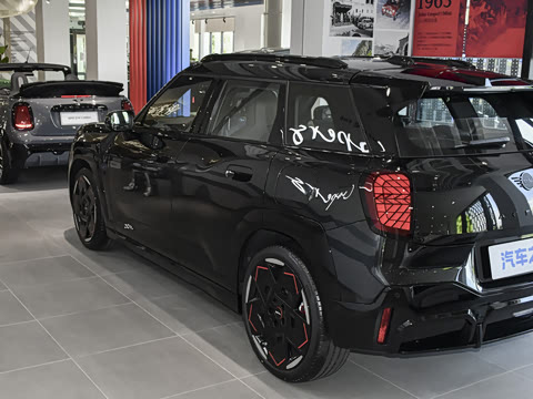 2026�� JOHN COOPER WORKS �ڱ��ر��