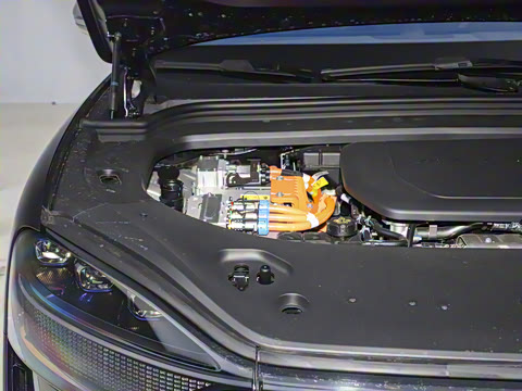 2025�� ���� Ultra�� 52kWh 5����