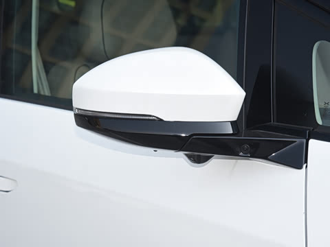 2026�� ���� 650 Ultra