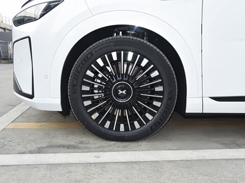 2026�� ���� 650 Ultra