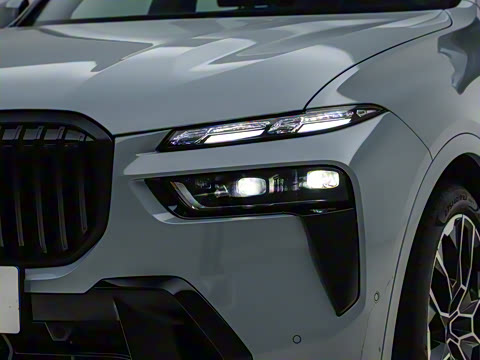 2024�� xDrive40i ������M�˶���װ