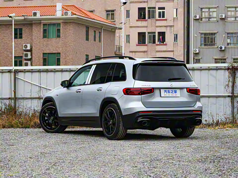 2026�� AMG GLB 35 4MATIC