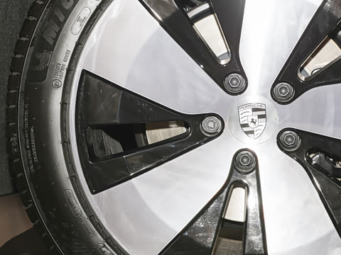 2026�� Macan ��������