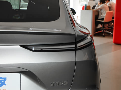 2025�� 60kWh ������