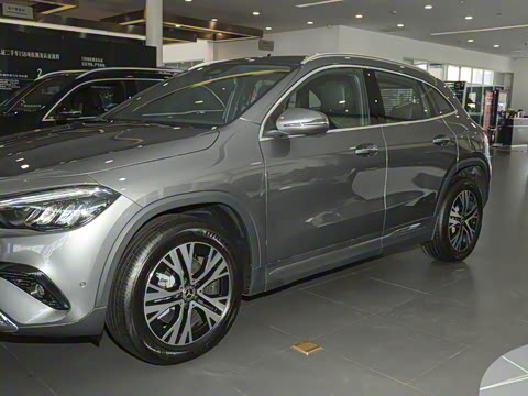 2025�� �Ŀ� GLA 220
