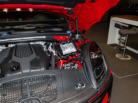 2026�� Macan 2.0T ���ΰ�