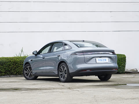 2026�� DM-i 320KM׿Խ��