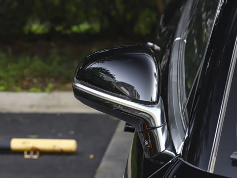 2025�� PHEV �����콢��