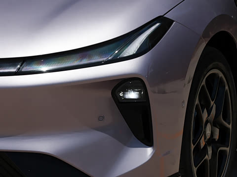 2026�� 535 MAX+�����