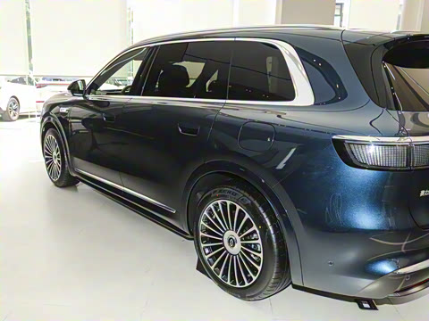 2025�� ���� Max+ ������������ 