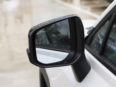 2026�� 2.0L ���ܵ��˫�� AIR