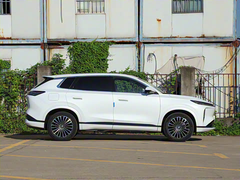 2025�� 185KM�����