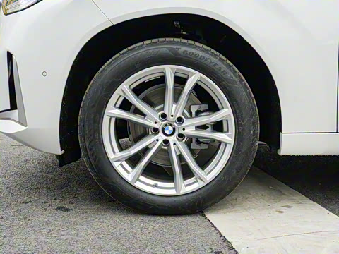 2025�� �Ŀ� xDrive25L ������װ