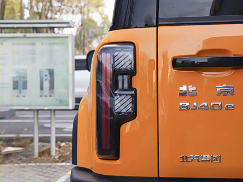 2025�� Ԫ�����а�