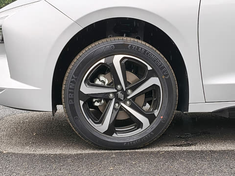 2026�� 705km MAX����������