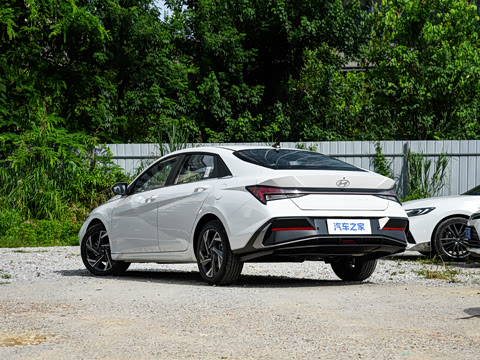 2026�� 1.5L CVT LUX����