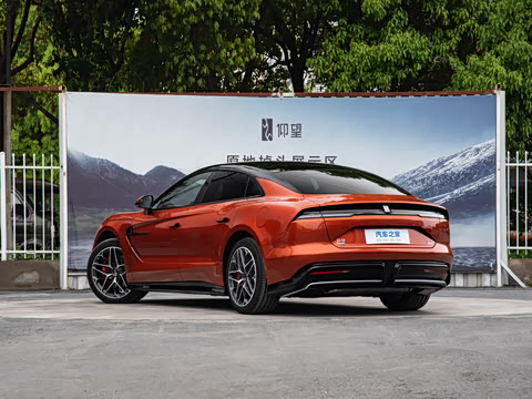 2026�� PHEV ����������