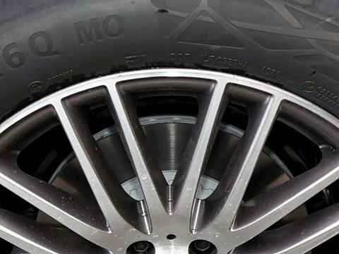 2026�� �Ŀ� GLC 300 L 4MATIC ������ 5��