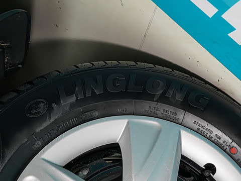 2027�� 2.0L ������ 7��