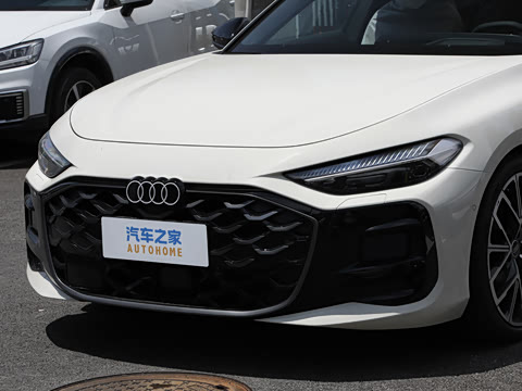2026�� TFSI quattro 200kW �콢������