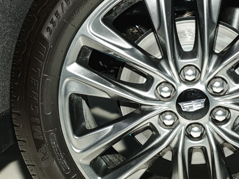 2025�� 2.0T ���������������������