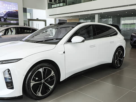 2025�� 100kWh Touring