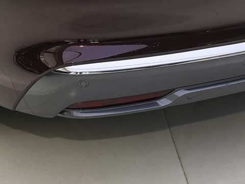 2025�� ���� Ultra�� 53.4kWh 6���� (896�߼����״