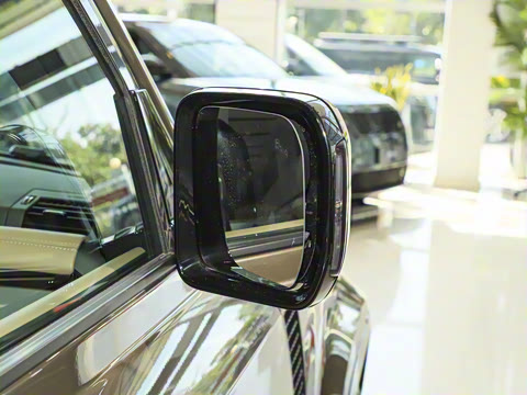 2025�� 130 3.0T P400 ����������